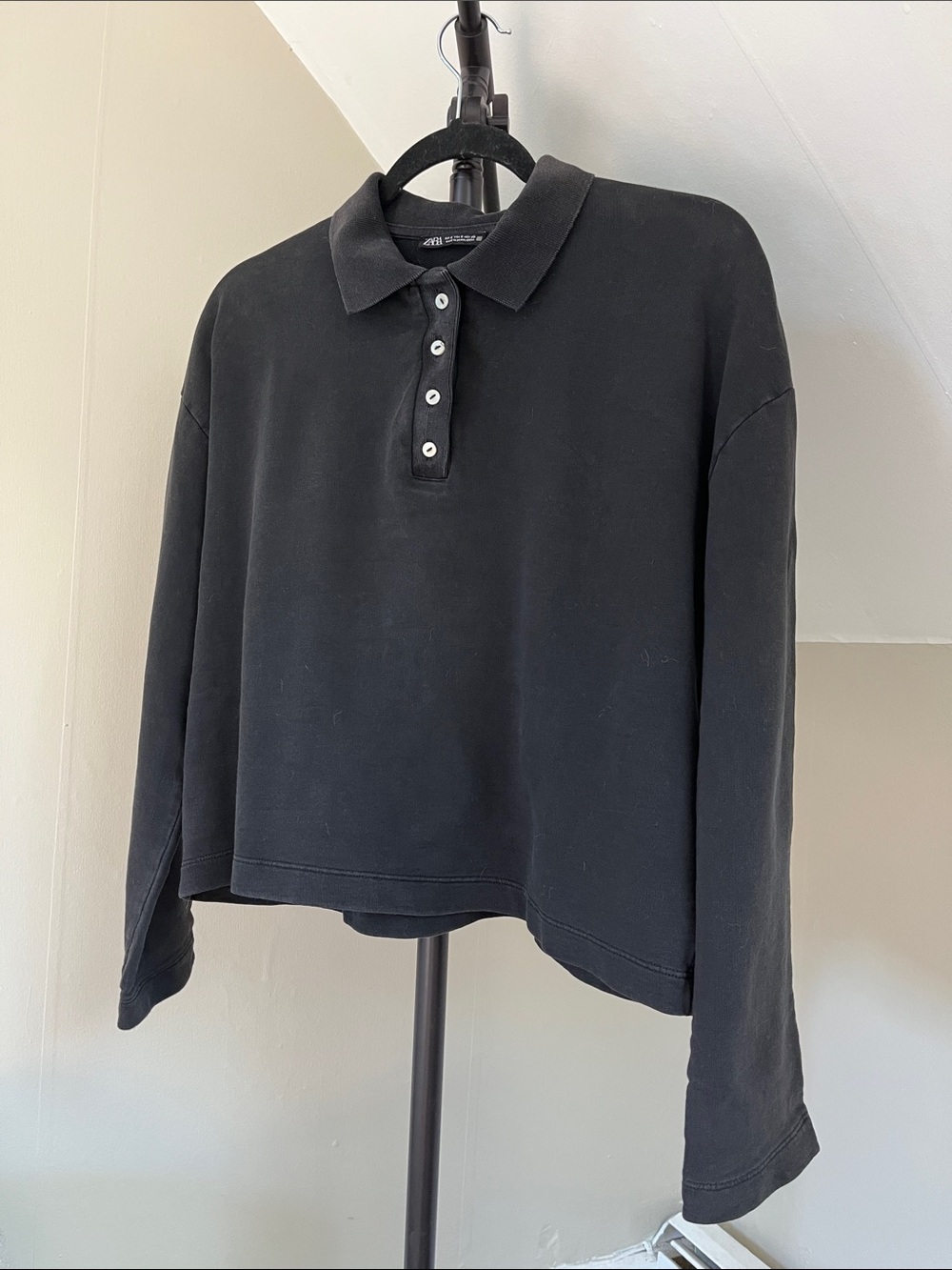 Zara Collared Basic - Picture 2 of 4